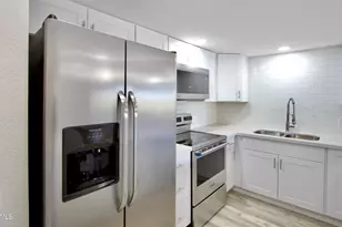 7830 E Parkview Dr, Mesa, AZ 85208 - Photo 14