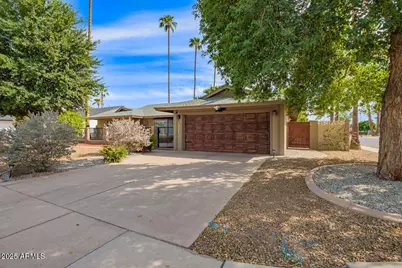 8201 E Montebello Avenue, Scottsdale, AZ 85250 - Photo 1