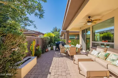 679 E Myrtle Pass, Queen Creek, AZ 85140 - Photo 2