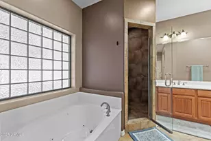 25718 W Baker Dr, Wittmann, AZ 85361 - Photo 16