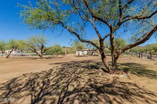 33450 S River Bend Rd, Black Canyon City, AZ 85324 - Photo 14