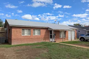 2324 E Heatherbrae Dr, Phoenix, AZ 85016 - Photo 1