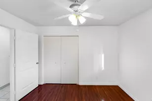 8414 E Orange Blossom Ln, Scottsdale, AZ 85250 - Photo 10