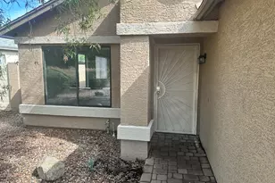 22221 N 31st Dr, Phoenix, AZ 85027 - Photo 4