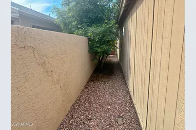 22221 N 31st Drive, Phoenix, AZ 85027 - Photo 36