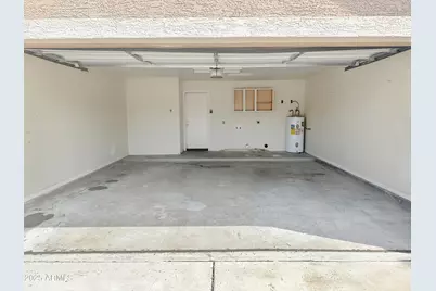 22221 N 31st Drive, Phoenix, AZ 85027 - Photo 16