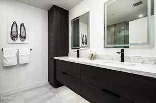 7167 E Rancho Vista Dr, Scottsdale, AZ 85251 - Photo 12