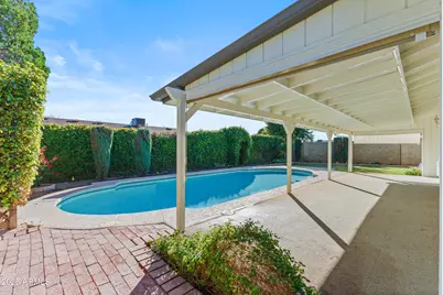 5349 W Acapulco Lane, Glendale, AZ 85306 - Photo 32