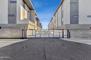 2727 E Thomas Rd, Phoenix, AZ 85016 - Photo 44
