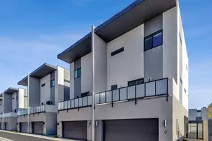 2727 E Thomas Rd, Phoenix, AZ 85016 - Photo 2