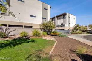 2727 E Thomas Rd, Phoenix, AZ 85016 - Photo 46