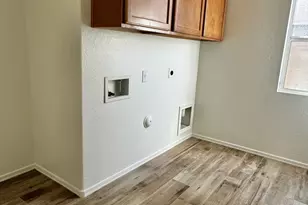 11627 W Hackbarth Dr, Youngtown, AZ 85363 - Photo 6