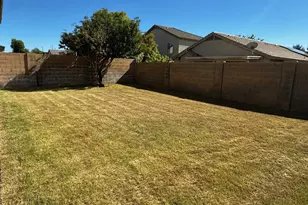 11627 W Hackbarth Dr, Youngtown, AZ 85363 - Photo 8