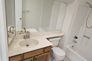 633 W Southern Ave, Tempe, AZ 85282 - Photo 8