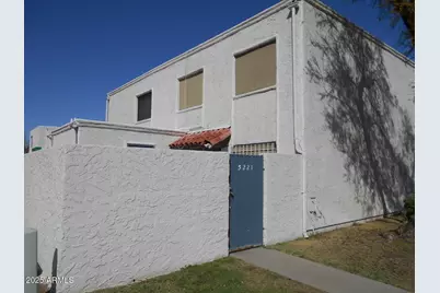 5221 N 42nd Lane, Phoenix, AZ 85019 - Photo 2