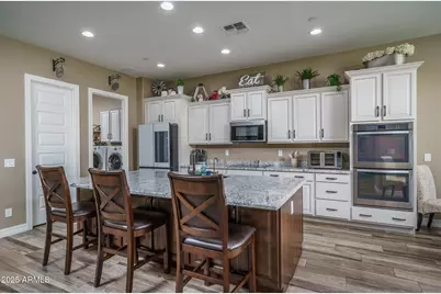 9802 W Rowel Road, Peoria, AZ 85383 - Photo 8