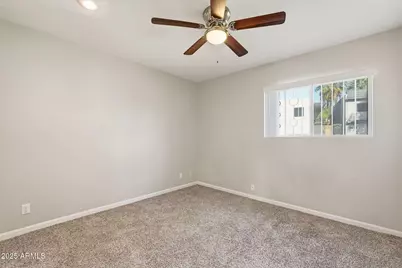 1702 W Tuckey Lane #Unit 132, Phoenix, AZ 85015 - Photo 8