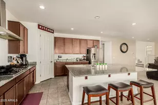 7946 W Encinas Ln, Phoenix, AZ 85043 - Photo 14