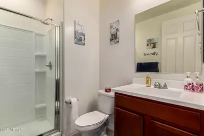 7946 W Encinas Lane, Phoenix, AZ 85043 - Photo 38