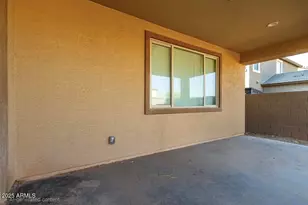 7946 W Encinas Ln, Phoenix, AZ 85043 - Photo 40