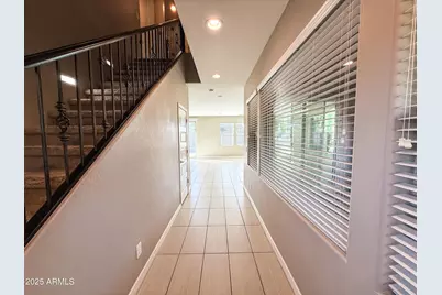 4711 E Daley Lane, Phoenix, AZ 85050 - Photo 4