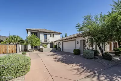 2910 W Donatello Drive, Phoenix, AZ 85086 - Photo 1
