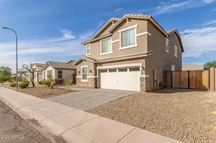 8018 W Wood Ln, Phoenix, AZ 85043 - Photo 2