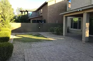 3838 E Cat Balue Dr, Phoenix, AZ 85050 - Photo 18