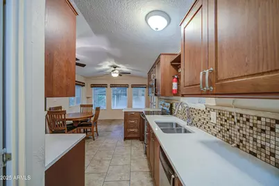 7750 E Broadway Road #848, Mesa, AZ 85208 - Photo 6