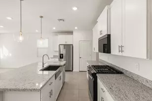 25298 N 160th Dr, Surprise, AZ 85387 - Photo 4