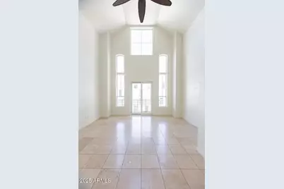 215 E McKinley Street #408, Phoenix, AZ 85004 - Photo 2