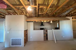 16010 S Hilo Circle, Arizona City, AZ 85123 - Photo 14