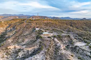 19800 E St Josephs Rd, Black Canyon City, AZ 85324 - Photo 58