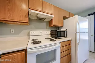 11778 W Columbine Dr, El Mirage, AZ 85335 - Photo 10