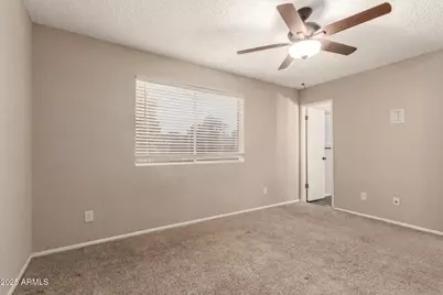 12455 N Columbine Drive, Phoenix, AZ 85029 - Photo 28