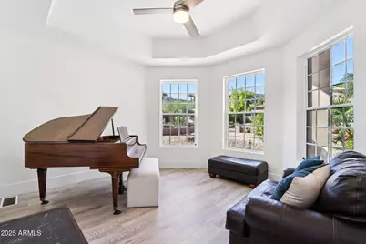 12015 S Tuzigoot Drive, Phoenix, AZ 85044 - Photo 4