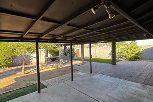 128 W Winston Dr, Phoenix, AZ 85041 - Photo 20