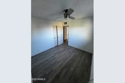 128 W Winston Drive, Phoenix, AZ 85041 - Photo 12