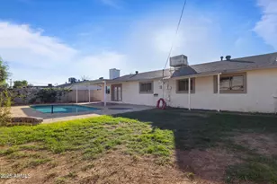 4033 N 78th Ave, Phoenix, AZ 85033 - Photo 32