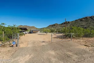 732 E Honda Bow Rd, Phoenix, AZ 85086 - Photo 4