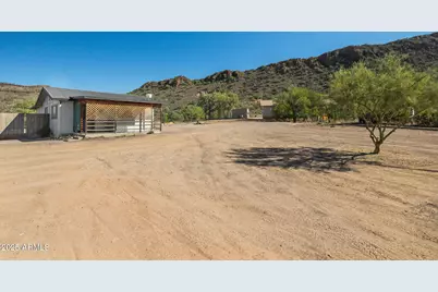 732 E Honda Bow Road, Phoenix, AZ 85086 - Photo 52