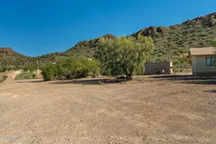 732 E Honda Bow Rd, Phoenix, AZ 85086 - Photo 8