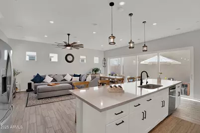 239 E Balsam Drive, Chandler, AZ 85286 - Photo 1