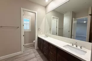 8976 N 8th Dr, Phoenix, AZ 85021 - Photo 14