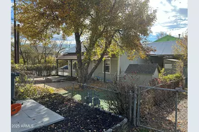 903 W Clay Avenue, Flagstaff, AZ 86001 - Photo 1