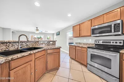 16219 W Yucatan Drive, Surprise, AZ 85379 - Photo 10