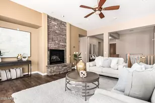 341 W Hackberry Dr, Chandler, AZ 85248 - Photo 8