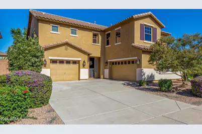 42068 W Arvada Court, Maricopa, AZ 85138 - Photo 4