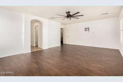 42068 W Arvada Court, Maricopa, AZ 85138 - Photo 20