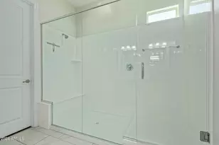 18030 N 66th Pl, Phoenix, AZ 85054 - Photo 16